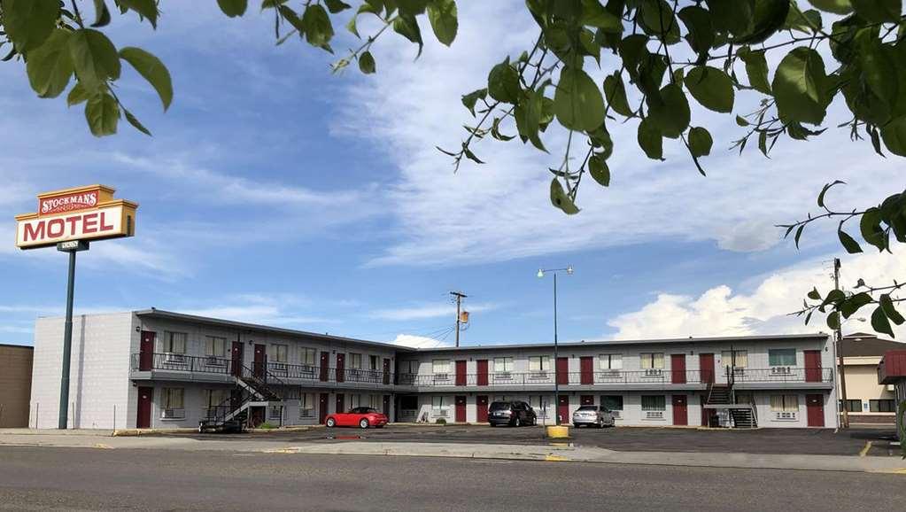 Budget Inn Ontario Eksteriør bilde